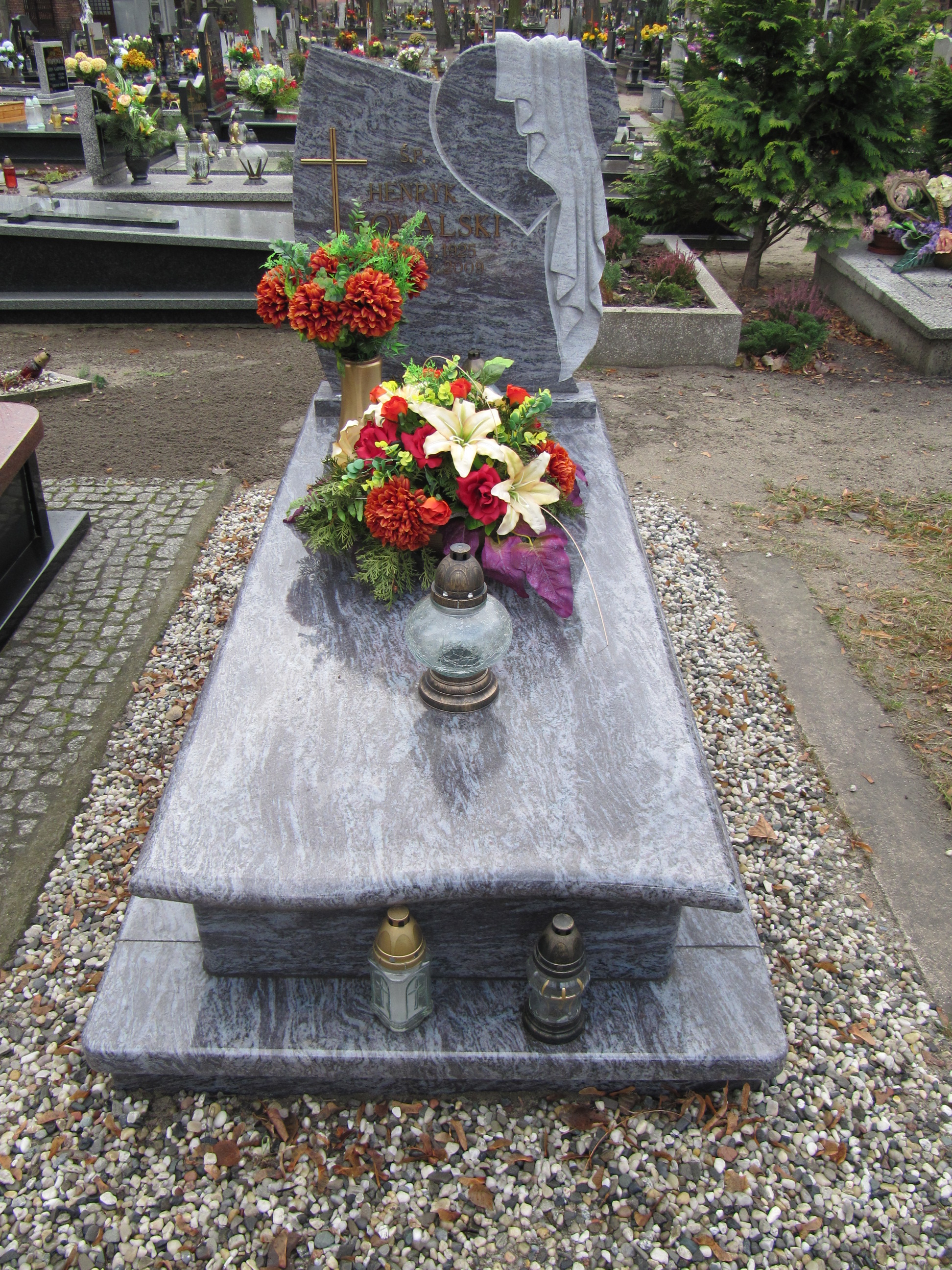 Grób Cecylia Kowalska