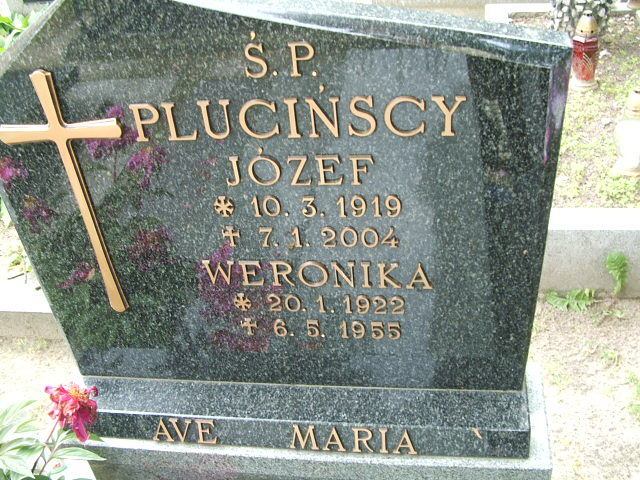 Janina Plucińska 1934 Ostrów Wielkopolski - Grobonet - Wyszukiwarka osób pochowanych