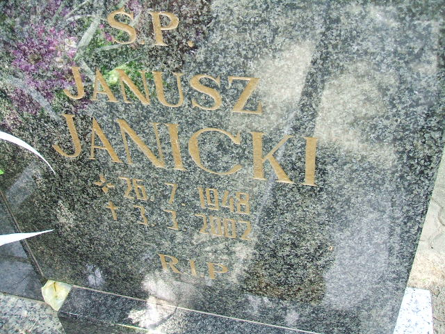 Grób Janusz Janicki